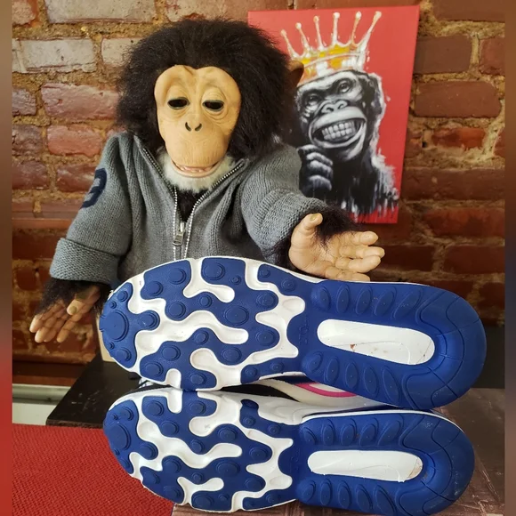 Nike Air React 270 - Picture 8 of 13